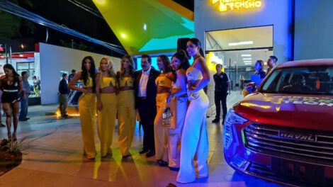 El alcalde Manfred Reyes Villa considera que la Expocruz es un aporte al PIB nacional