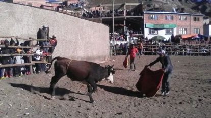 Corrida de toros en Yamparáez