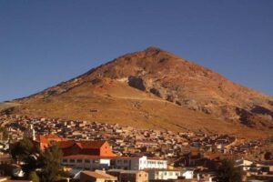 Deterioro Cerro Rico de Potosí