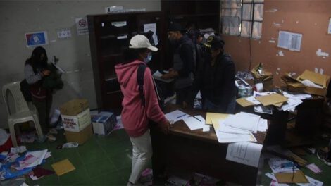 Universitarios de la UMSS en conflicto por desfalco económico