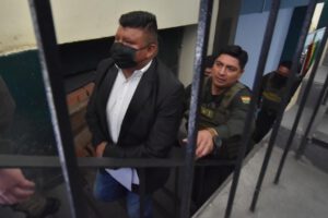 Aprehensión de Álvaro Quelali tras declarar ante la Fiscalía