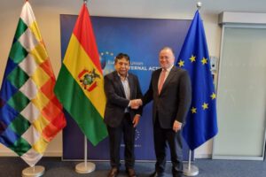 Mujer indígena en la Agencia Espacial Europea propuesta por David Choquehuanca