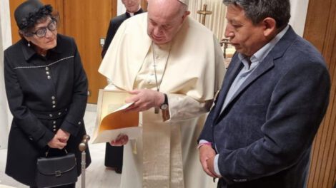 David Choquehuanca con el Papa Francisco en la Santa Sede