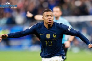 Kylian Mbappé asegura sentirse más cómodo en su selección que en el PSG