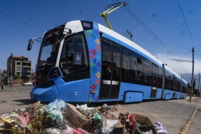 Robo de cable de cobre en el tren metropolitano de Cochabamba
