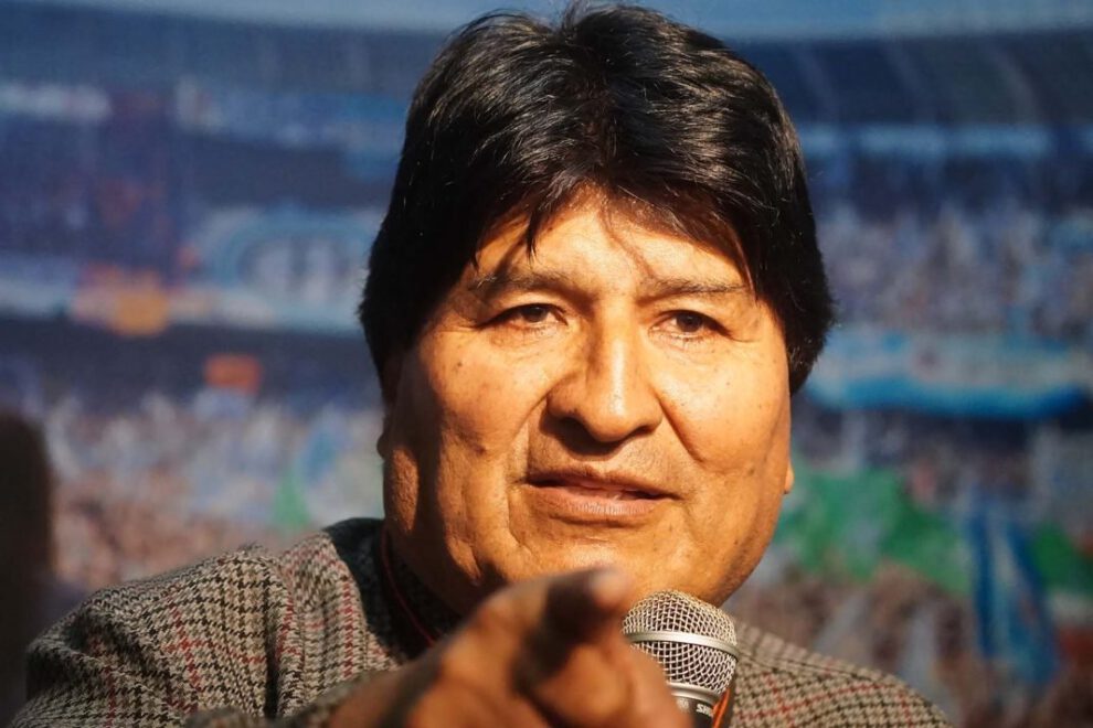 Evo Morales afirma que tienen prohibido comunicarse con él miembros del TCP y del TSJ