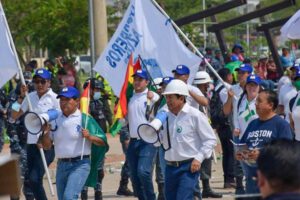 Cabildo del pueblo en Santa Cruz con Édgar Montaño