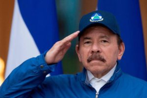 Daniel Ortega critica a la Iglesia Católica