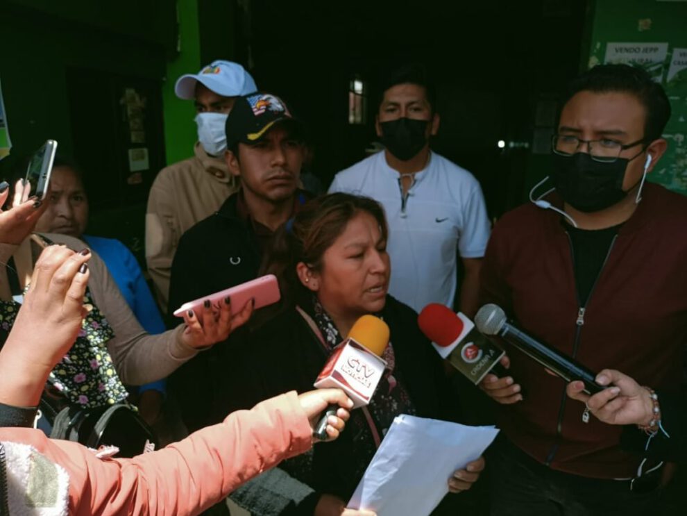 Dirigentes cocaleros Rosalba Vargas y Carlos Choque