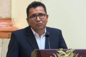 Pedro Callisaya Defensor del Pueblo