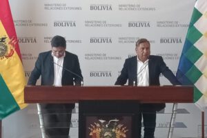 Bolivia cuestiona EE.UU. sobre asuntos de otros países
