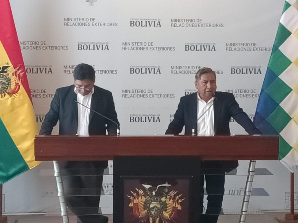 Bolivia cuestiona EE.UU. sobre asuntos de otros países