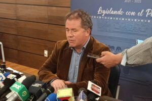 Elecciones en Bolivia según el legislador Miguel Roca
