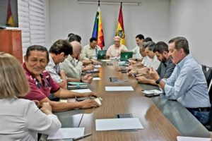 Agenda de 13 puntos para impulsar el sector productivo