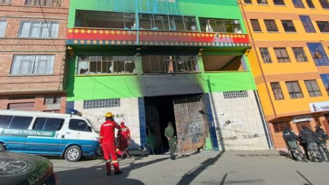 Desprecintan mercado paralelo de coca en Villa El Carmen