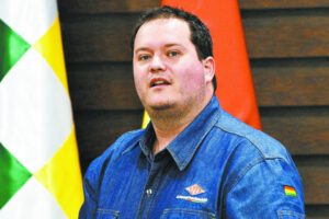 Renta petrolera YPFB anunciada por Armin Dorgathen