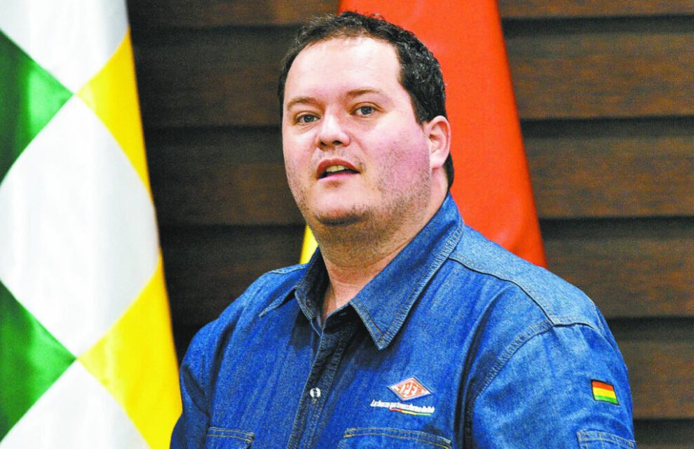 Renta petrolera YPFB anunciada por Armin Dorgathen