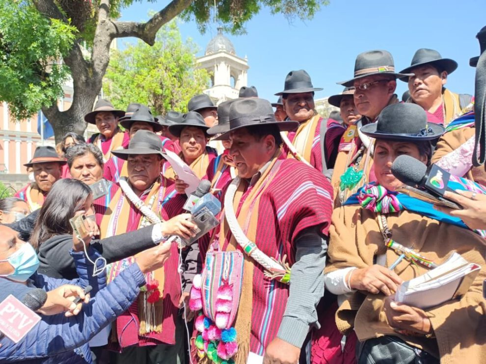 Federación Tupac Katari se declara en emergencia