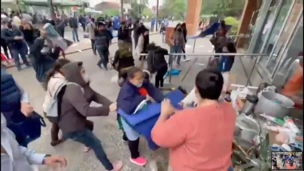 Desalojo de manifestantes en Santa Cruz
