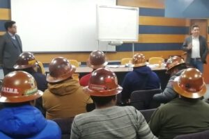 Mineros de Huanuni rompen el diálogo con el Gobierno