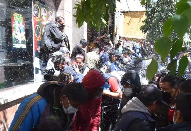 Agresión a periodista durante cobertura informativa en La Paz