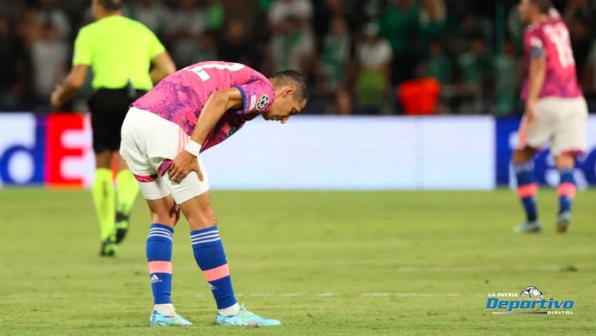 Ángel Di María lesionado en el partido con la Juventus