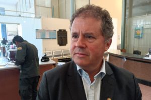 Gobierno y designaciones ilegales según Miguel Roca