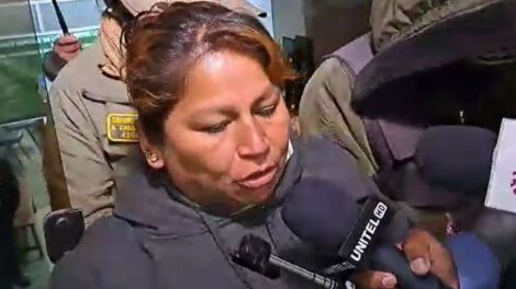 Detención domiciliaria de Rosalba Vargas, dirigente de Adepcoca