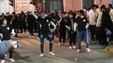 bloque de osos Diablada Minas en su presentación