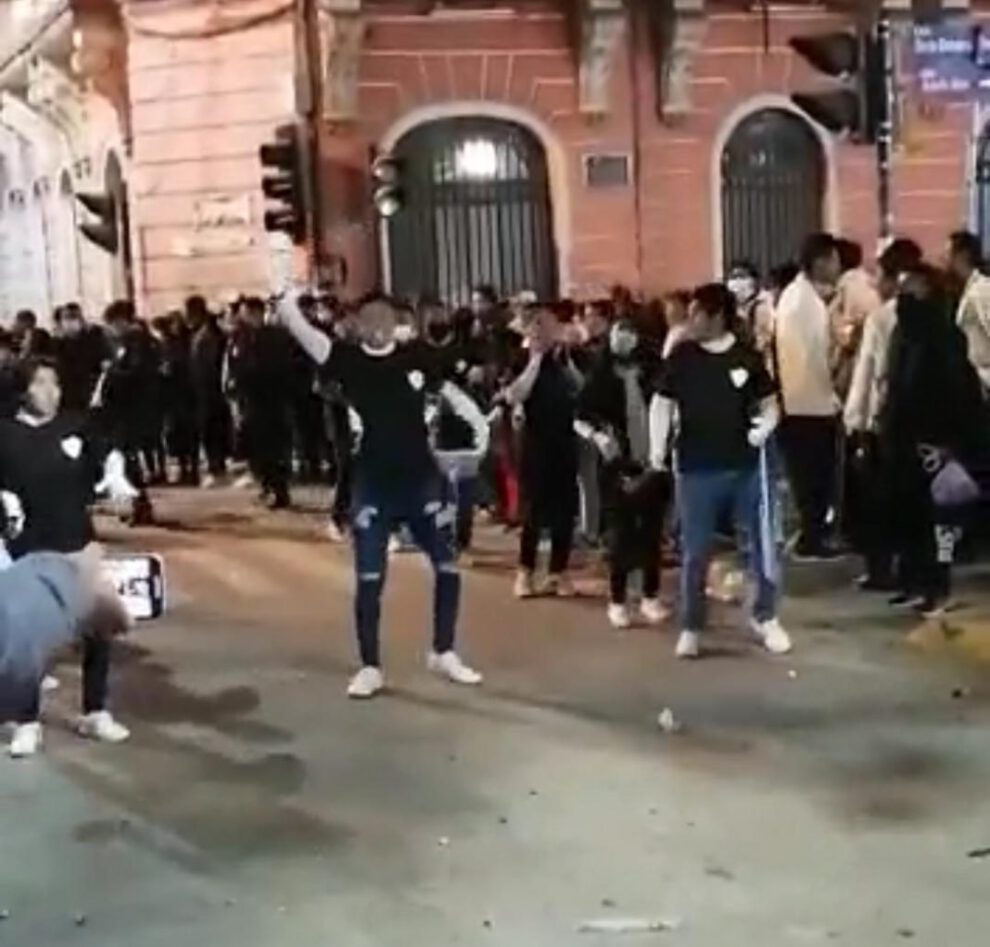 bloque de osos Diablada Minas en su presentación