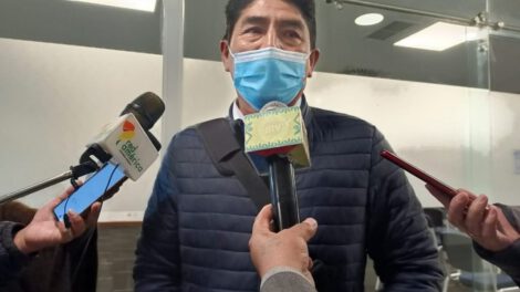 Renovación de jefes de bancadas en el MAS con Gustavo Vega