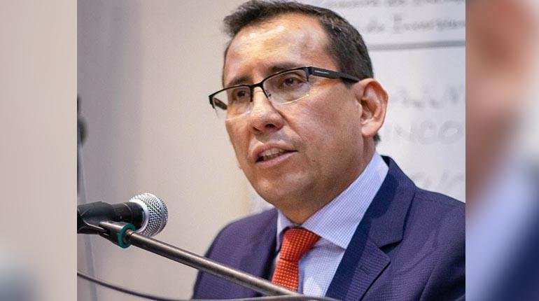 doble aguinaldo afectará a las industrias según Pablo Camacho