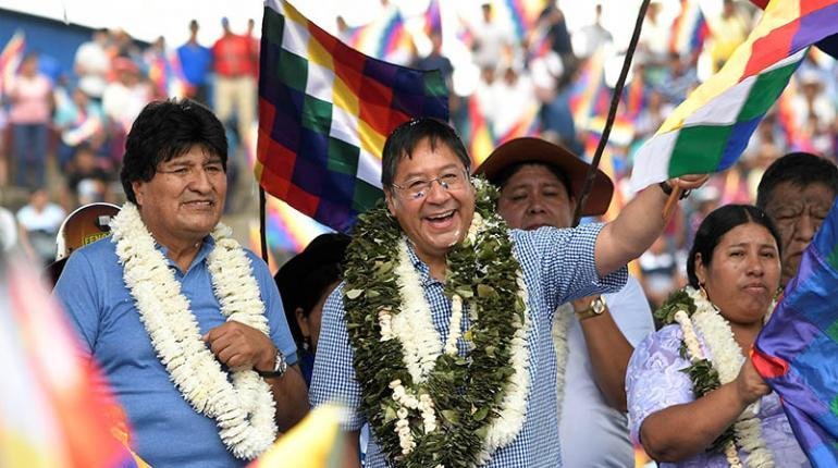 El Presidente Luis Arce y Evo Morales discuten sobre el grupo Pachajcho