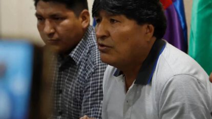 Evo Morales denuncia persecución en conferencia