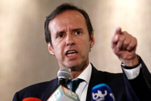 Tuto Quiroga responde a Evo Morales sobre confusiones delirantes