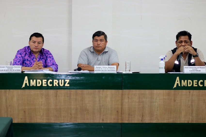 Amdecruz y paro indefinido en Santa Cruz