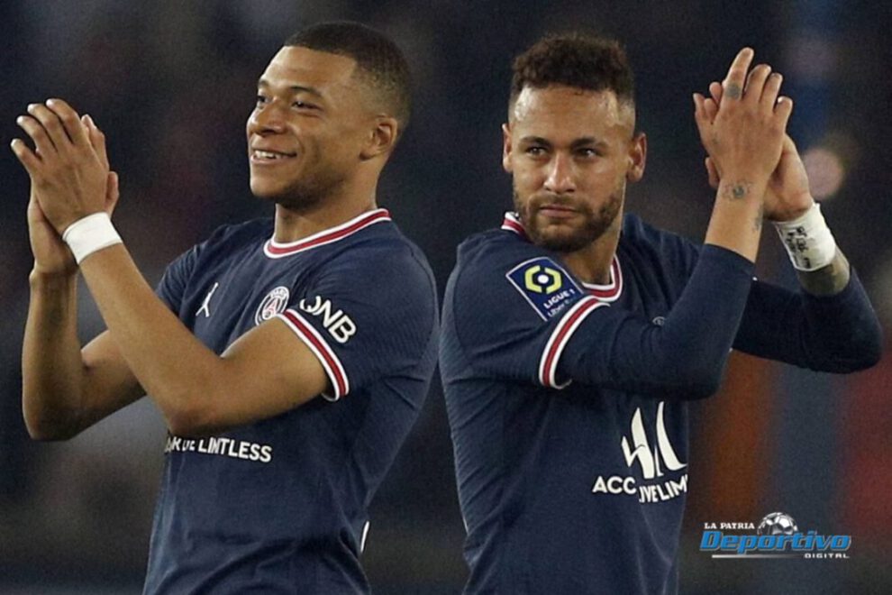 Mbappé pide la salida de Neymar para continuar en el PSG