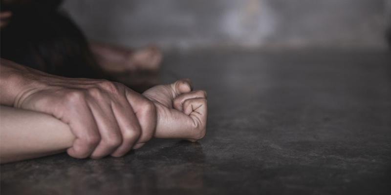 Niña víctima de violaciones en La Paz