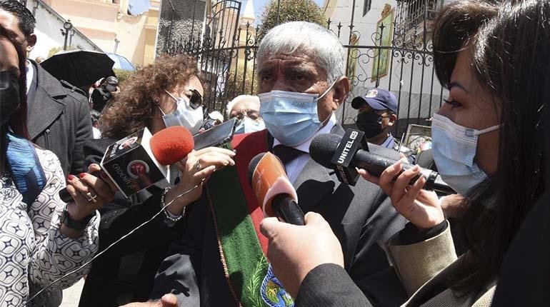 Desprecio a La Paz por inasistencia del Presidente