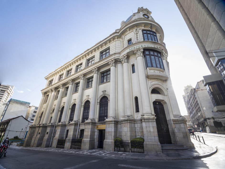 Banco Mercantil Santa Cruz coloca el 100% de sus bonos por un total de Bs. 170.000.000