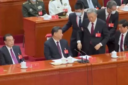 Xi Jinping expulsa a expresidente chino durante el Congreso del Partido Comunista