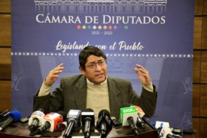 Estado de excepción en Santa Cruz solicitado por Patricio Mendoza