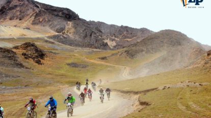 La prueba de ciclismo Jacha Avalancha en Sorata