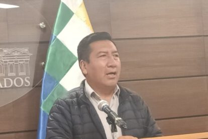 Andrés Flores Condori asume como nuevo jefe de la bancada nacional del MAS