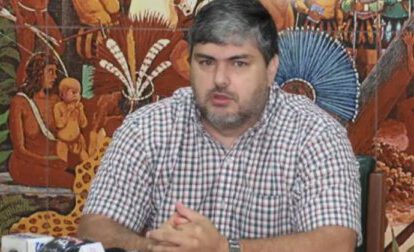 Paro indefinido en Santa Cruz liderado por Fernando Larach