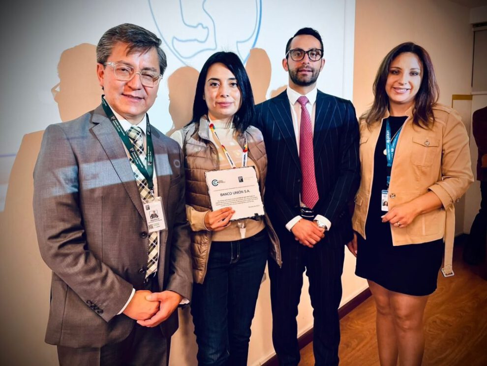 Banco Unión reconocimiento UNICEF por prácticas favorables a la familia