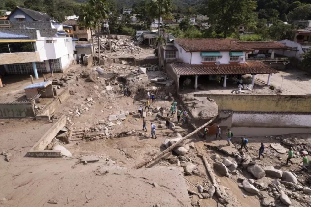 Inundaciones en Venezuela afectan a 26.000 familias