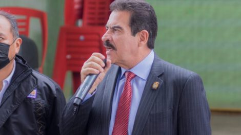 juicio contra Manfred Reyes Villa por la represa Quecoma