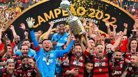 Jugadores del Flamengo celebran el título de la Copa Libertadores