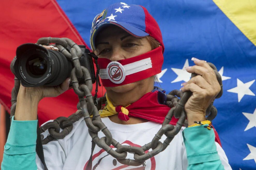 Cierre de emisoras en Venezuela afecta a 16 de los 24 estados del país